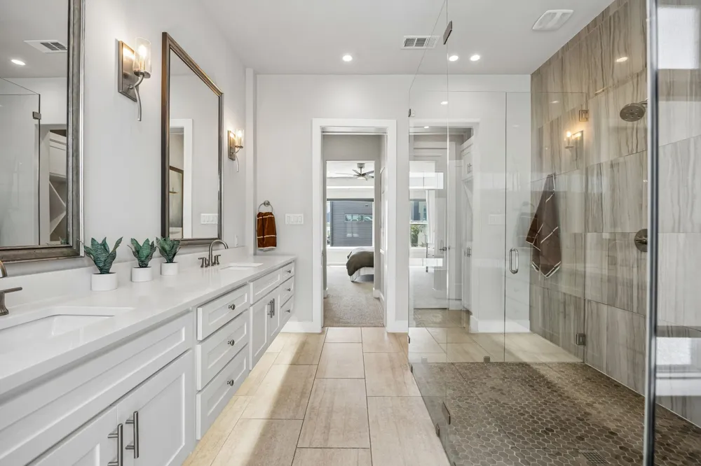 3200 Ross Avenue #37 Dallas, TX 75204