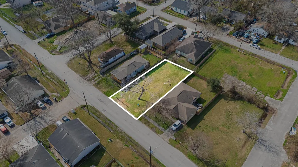2209 Sakowitz Street Houston, TX 77020