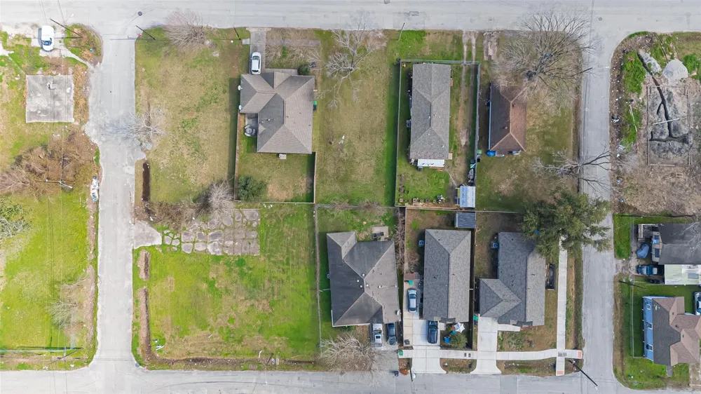 2209 Sakowitz Street Houston, TX 77020