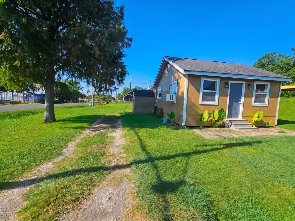 3440 Texas Avenue Texas City, TX 77590