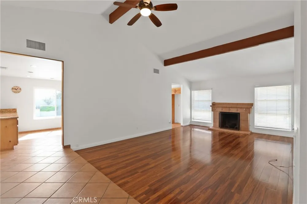 2117 W Ontario Corona, CA 92882