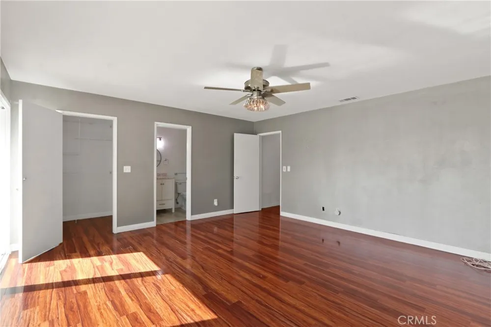 2117 W Ontario Corona, CA 92882
