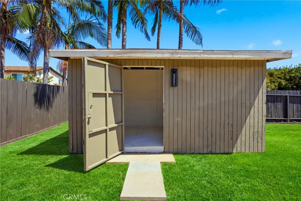 1976 Wintersweet Street San Diego, CA 92154