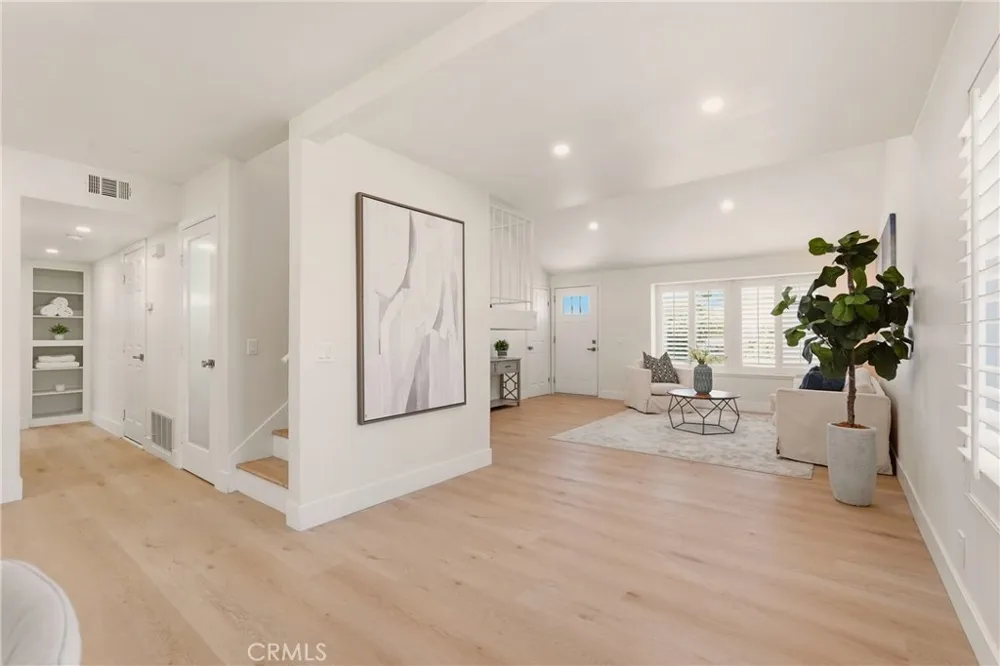 1976 Wintersweet Street San Diego, CA 92154