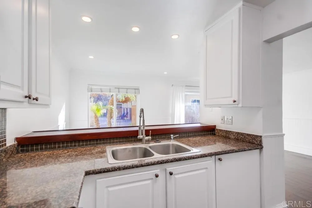 589 Johnson Avenue El Cajon, CA 92020