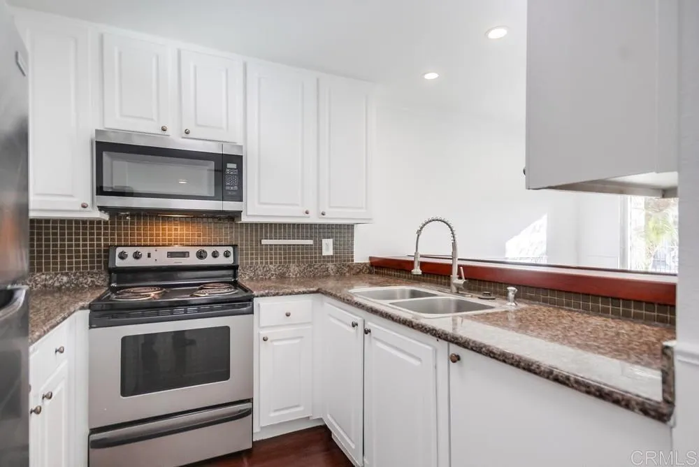 589 Johnson Avenue El Cajon, CA 92020