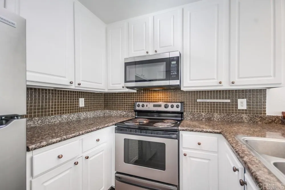 589 Johnson Avenue El Cajon, CA 92020