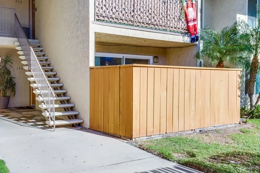 589 Johnson Avenue El Cajon, CA 92020