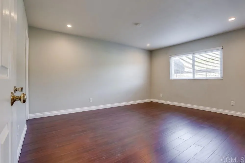 589 Johnson Avenue El Cajon, CA 92020