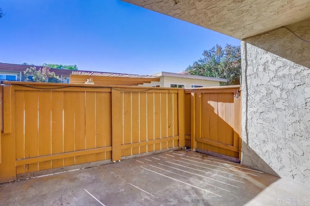 589 Johnson Avenue El Cajon, CA 92020