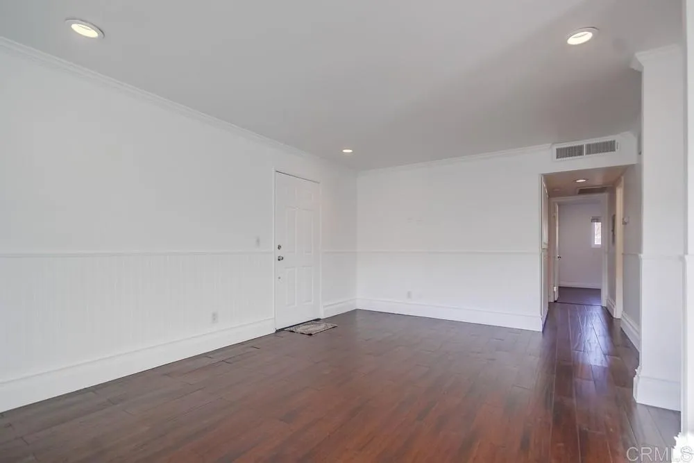 589 Johnson Avenue El Cajon, CA 92020