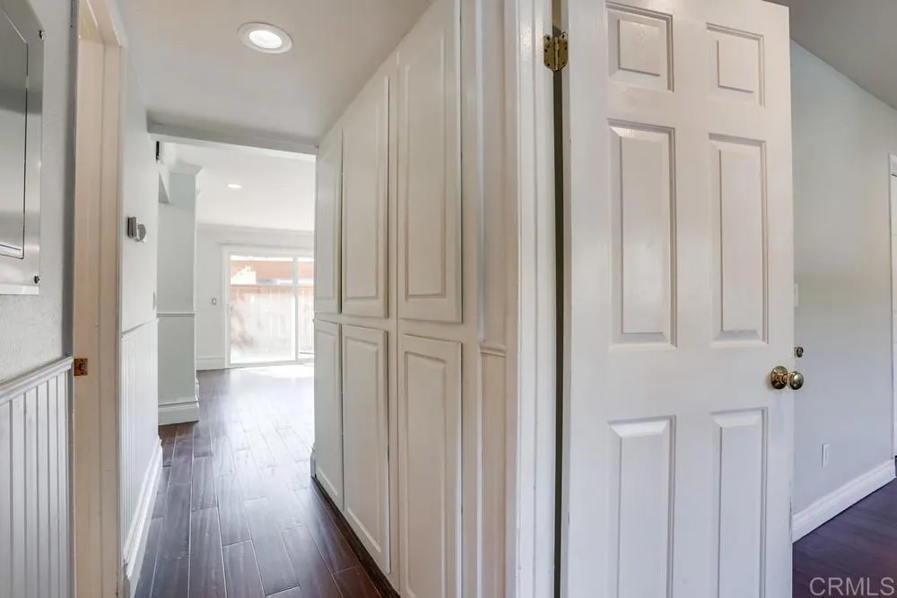 589 Johnson Avenue El Cajon, CA 92020