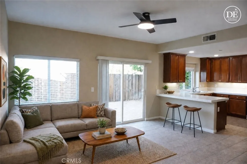 11855 Birch Grove Sylmar, CA 91342