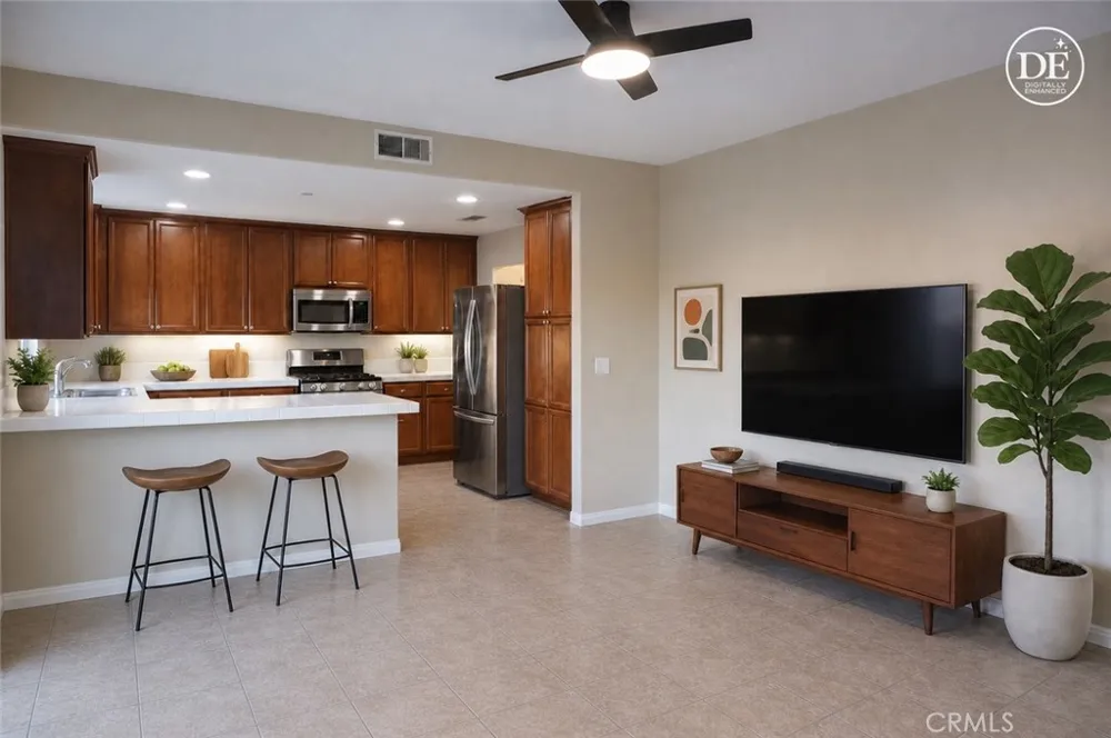 11855 Birch Grove Sylmar, CA 91342