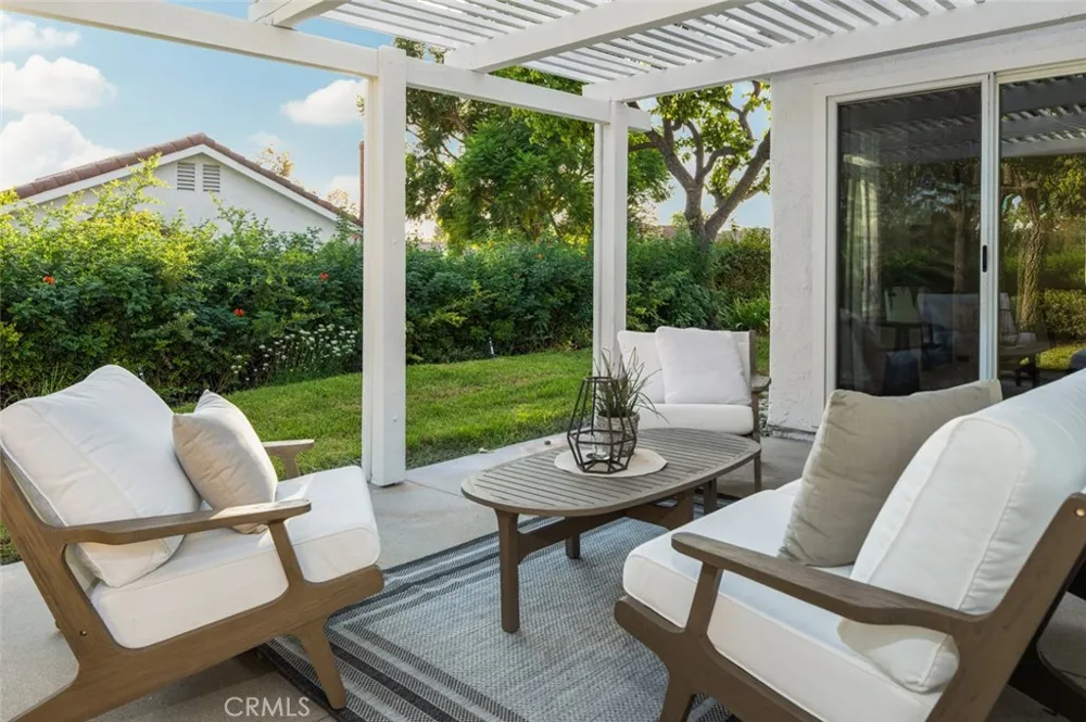 27792 Via Granados Mission Viejo, CA 92692