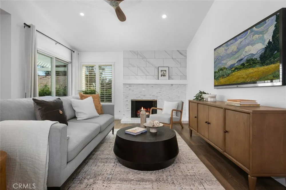 27792 Via Granados Mission Viejo, CA 92692