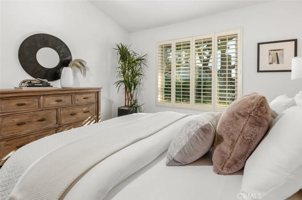 27792 Via Granados Mission Viejo, CA 92692