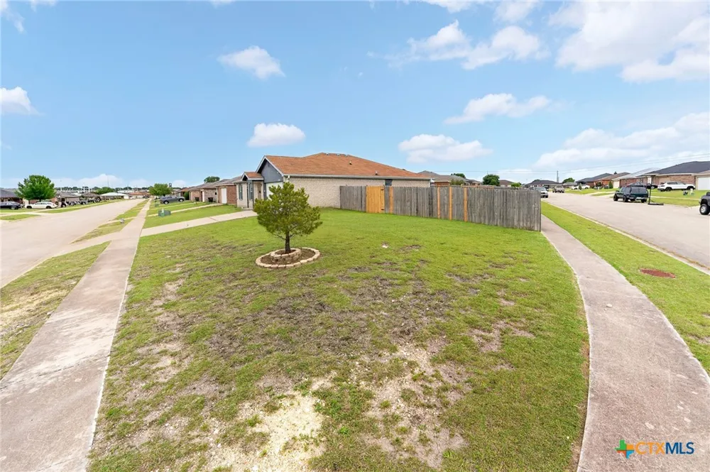 3202 Tom Lockett Drive Killeen, TX 76549