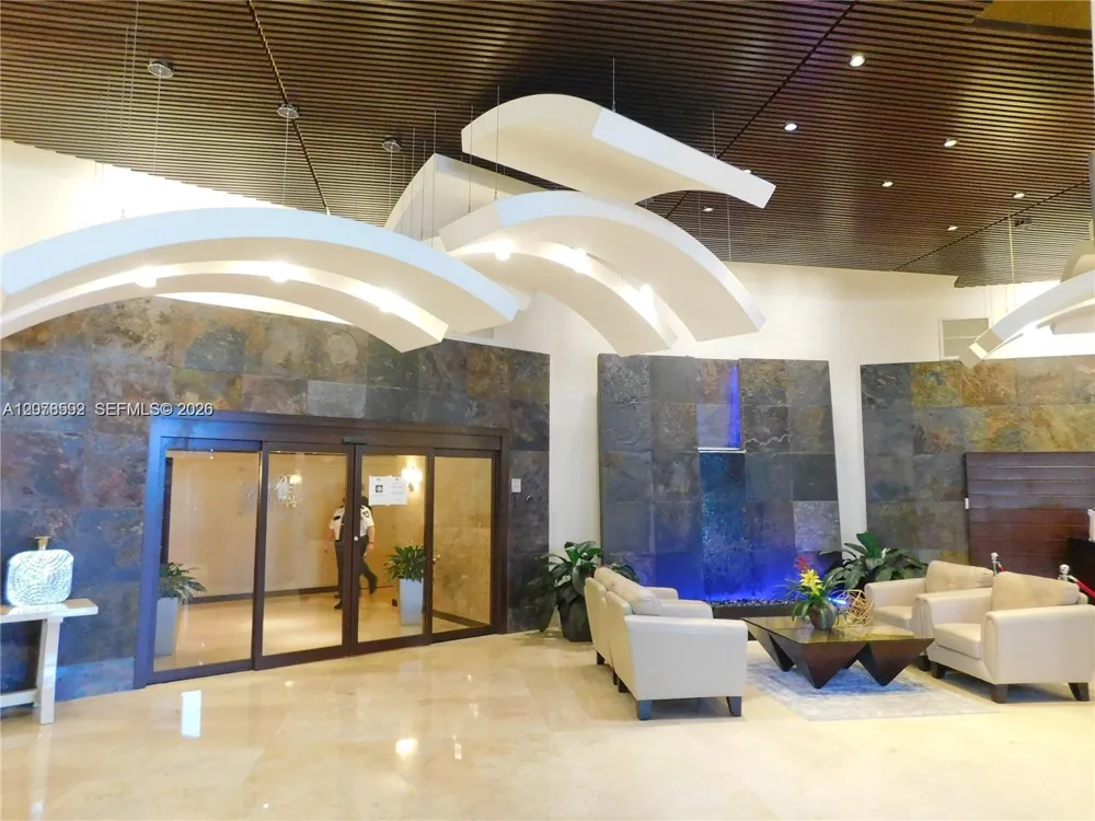 3300 NE 191 St #1002 Aventura, FL 33180