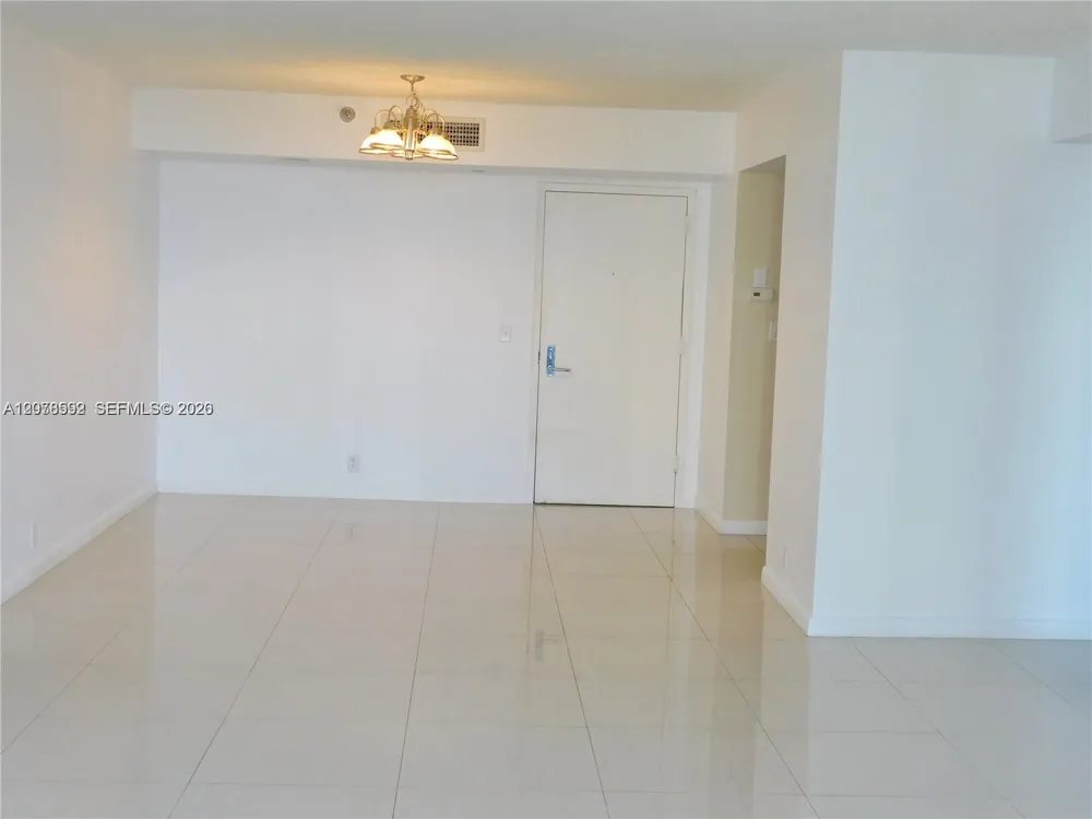 3300 NE 191 St #1002 Aventura, FL 33180