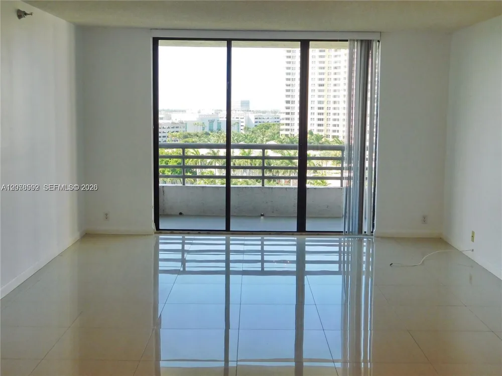 3300 NE 191 St #1002 Aventura, FL 33180