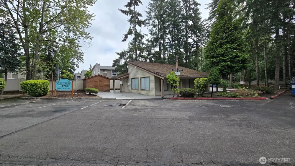 17404 119th Lane SE #H8 Renton, WA 98058