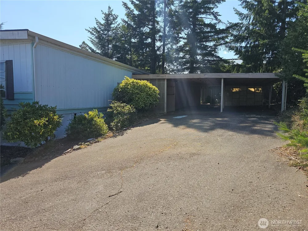 4720 W Davis Road Bremerton, WA 98312