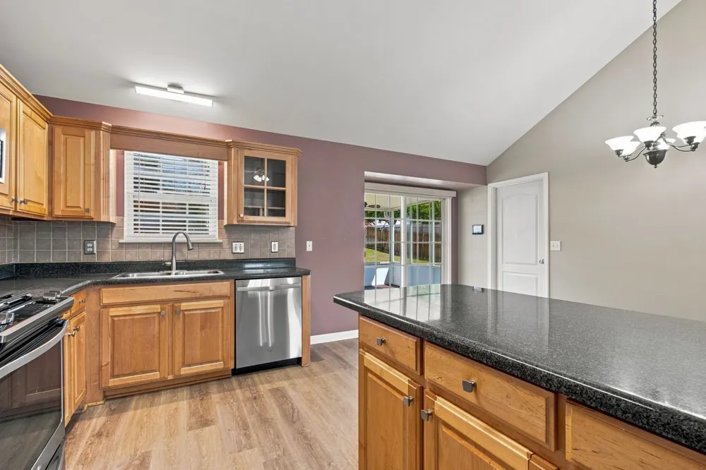 694 Whispering Breeze Mount Juliet, TN 37122