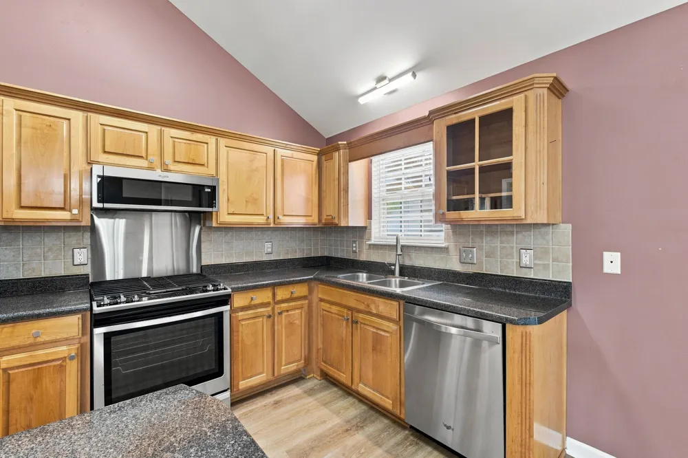 694 Whispering Breeze Mount Juliet, TN 37122