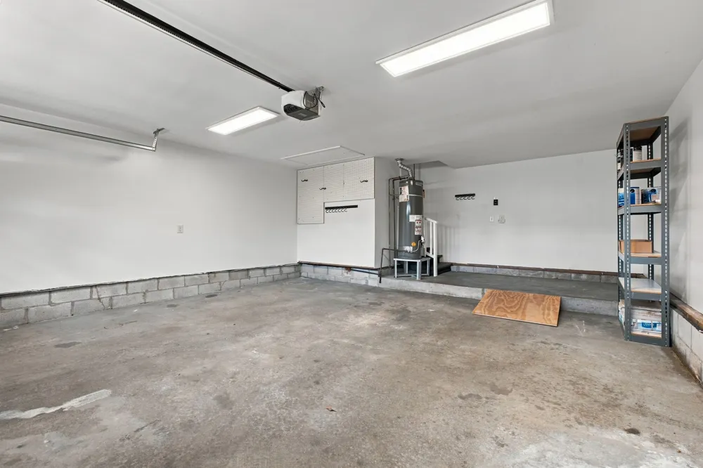 694 Whispering Breeze Mount Juliet, TN 37122