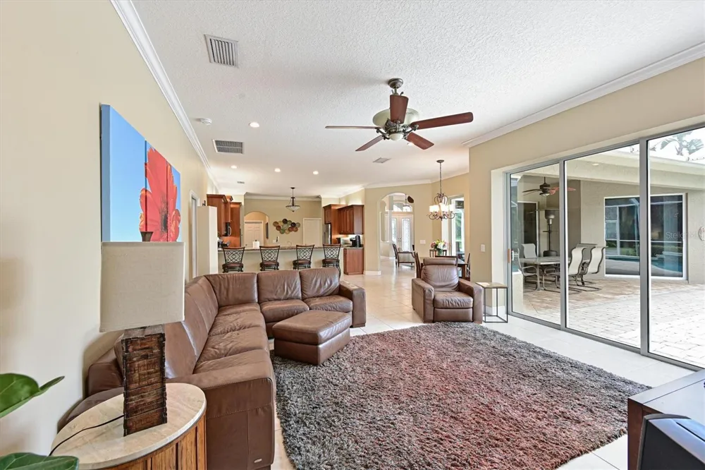 15201 21ST AVENUE E Bradenton, FL 34212