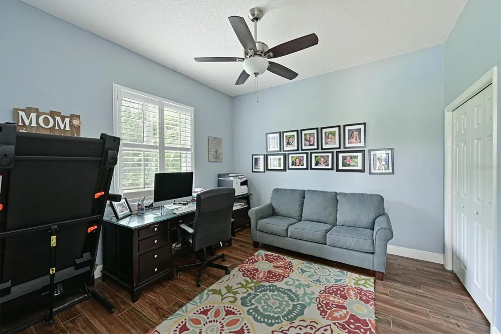 15201 21ST AVENUE E Bradenton, FL 34212