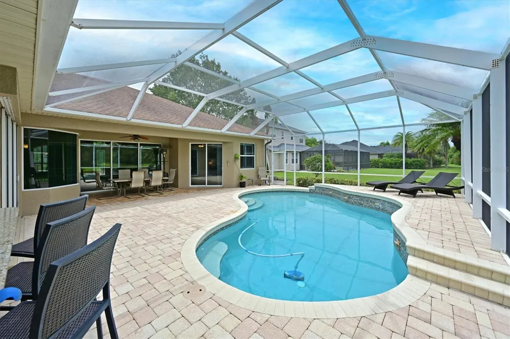 15201 21ST AVENUE E Bradenton, FL 34212