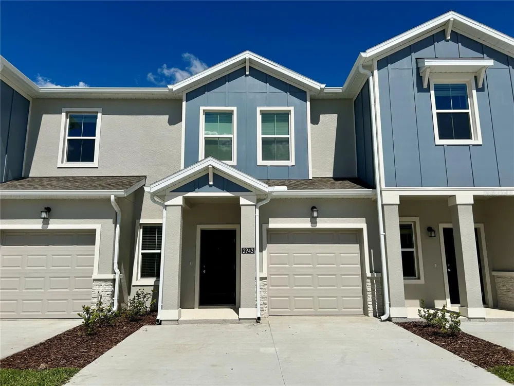 2943 SAVOIR AVENUE Davenport, FL 33837