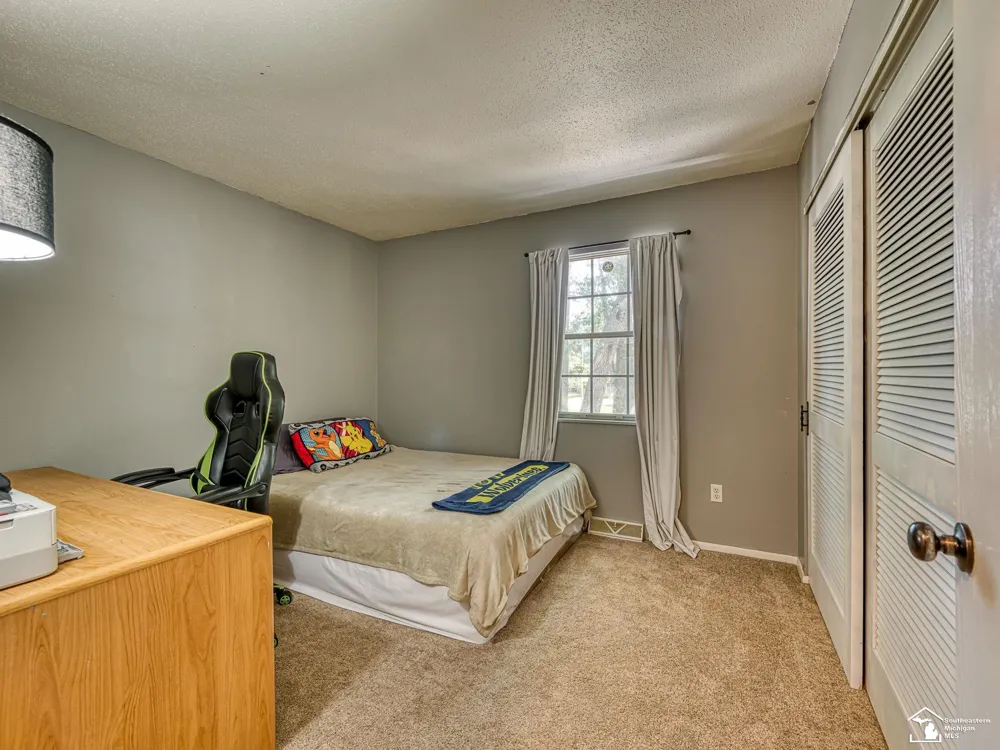 11589 Brookshire Drive Bedford Township, MI 48182