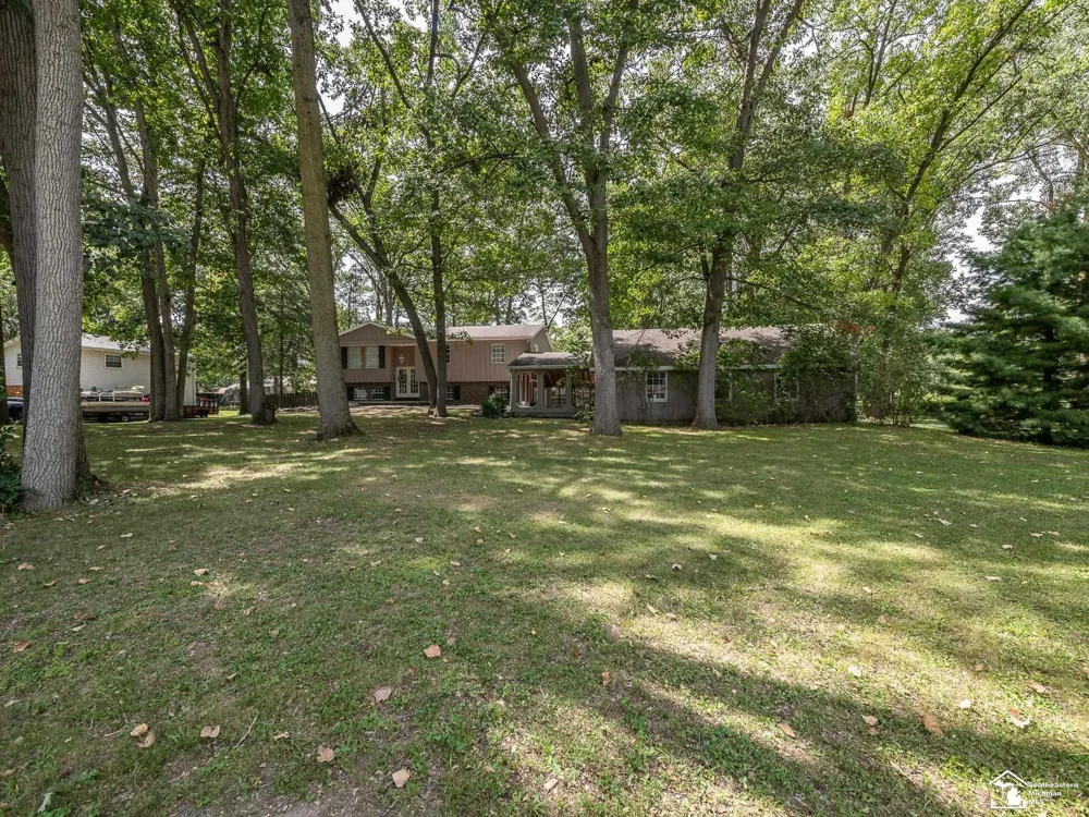 11589 Brookshire Drive Bedford Township, MI 48182