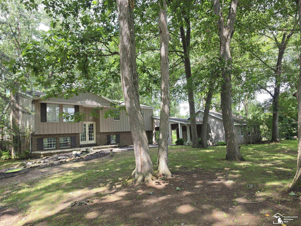 11589 Brookshire Drive Bedford Township, MI 48182
