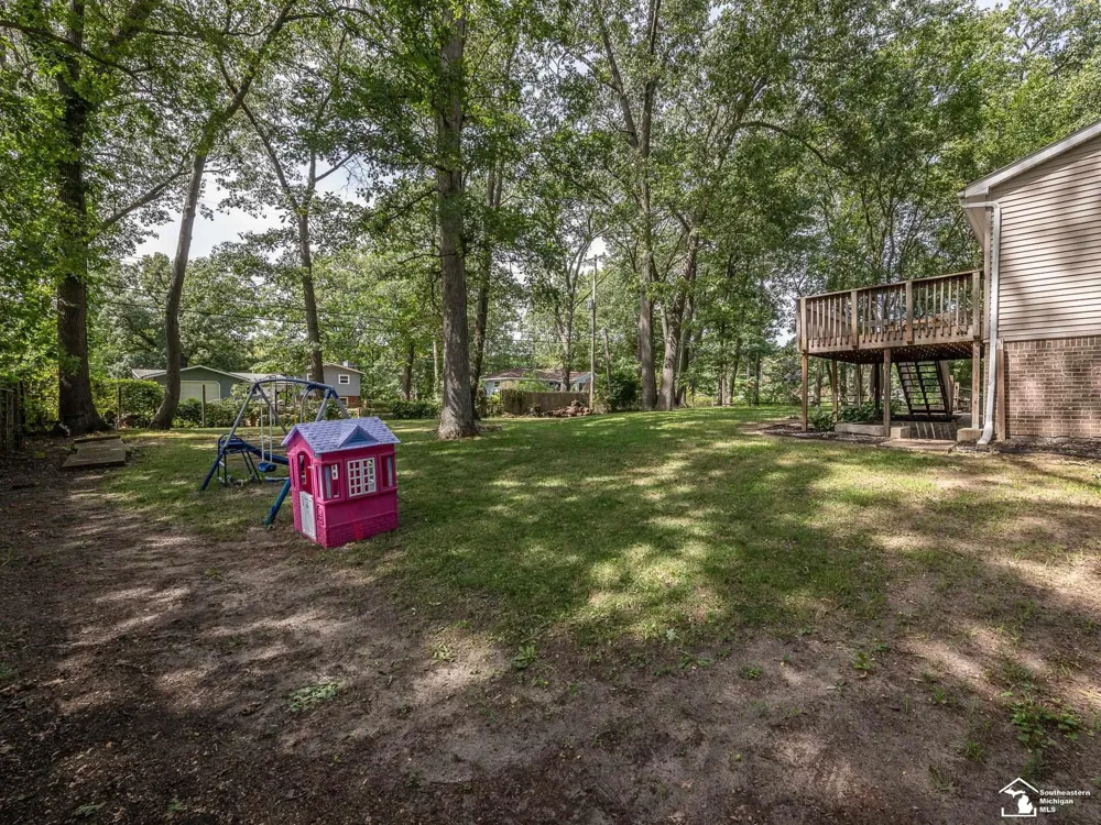 11589 Brookshire Drive Bedford Township, MI 48182