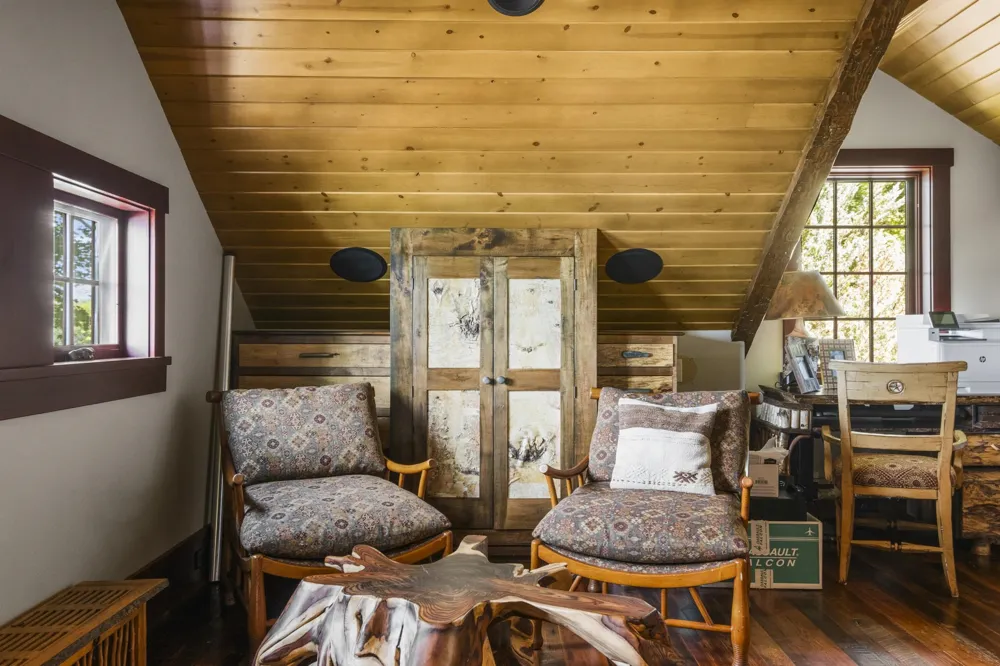 4719 NE Torch Lake Drive Torch Lake Township, MI 49622