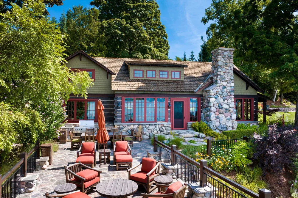4719 NE Torch Lake Drive Torch Lake Township, MI 49622