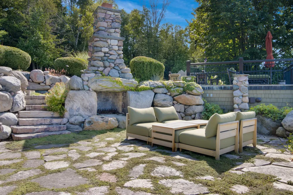 4719 NE Torch Lake Drive Torch Lake Township, MI 49622