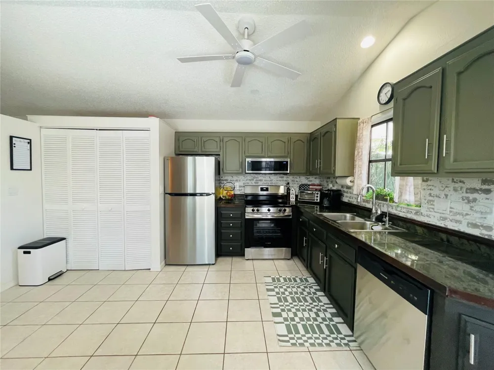 255 BOUNDARY BOULEVARD #104 Rotonda West, FL 33947