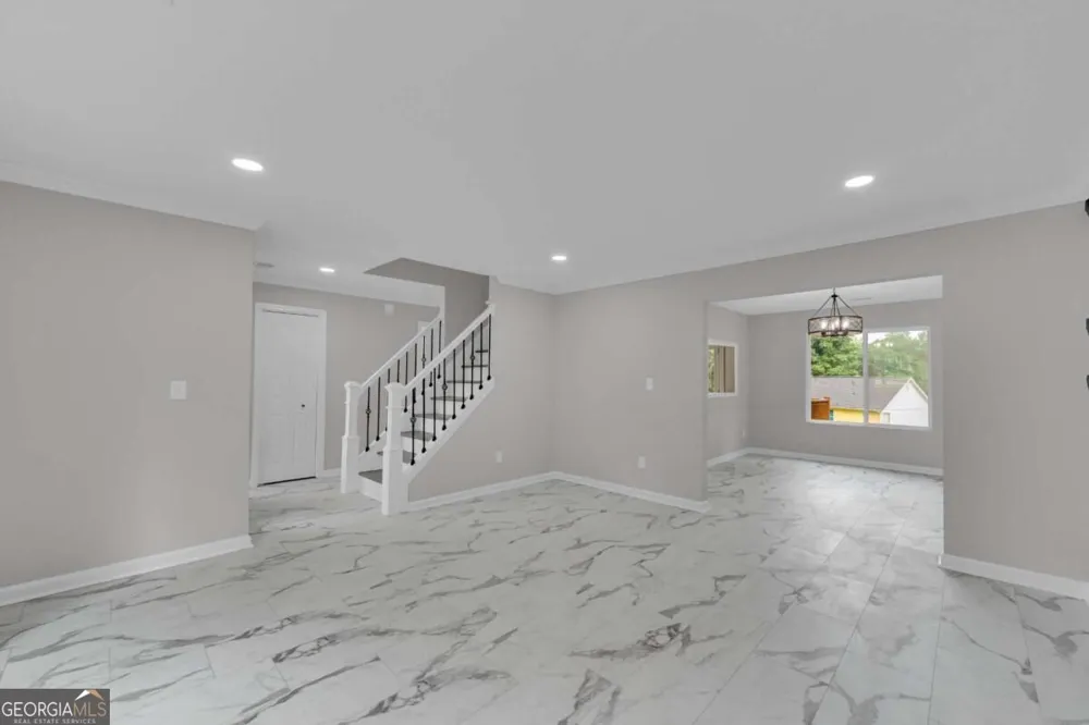 5271 Bridgewater TRCE Stone Mountain, GA 30088