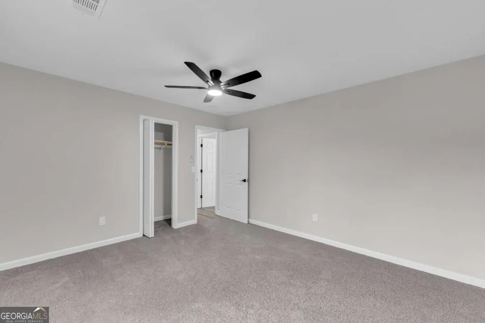5271 Bridgewater TRCE Stone Mountain, GA 30088