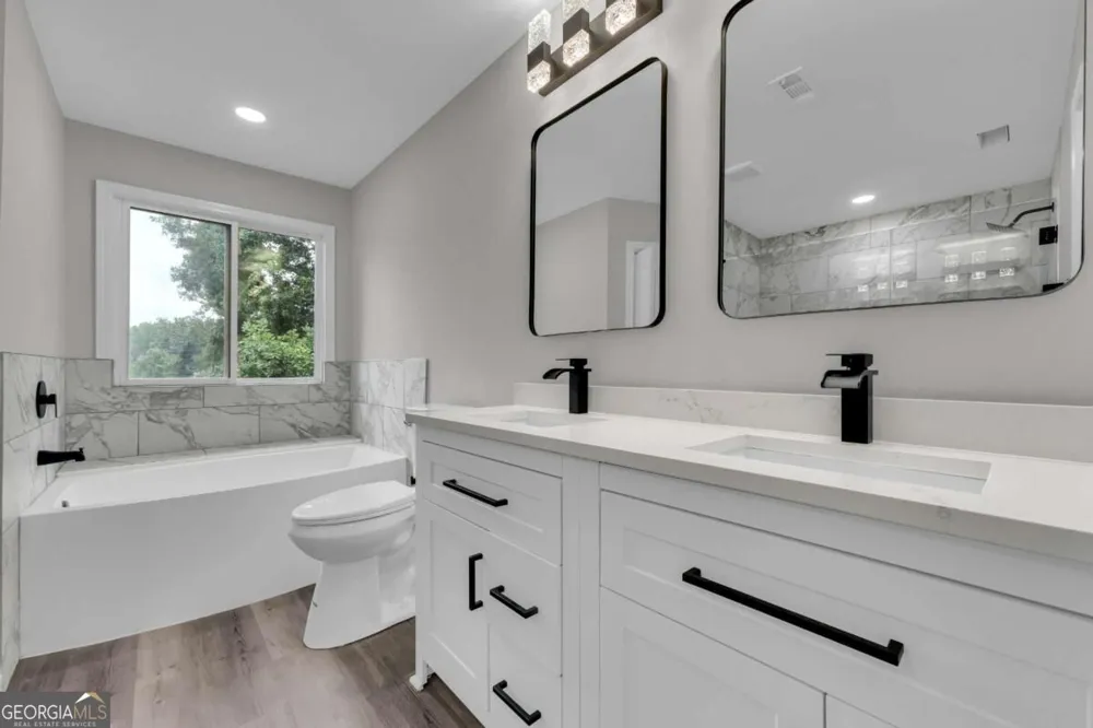 5271 Bridgewater TRCE Stone Mountain, GA 30088