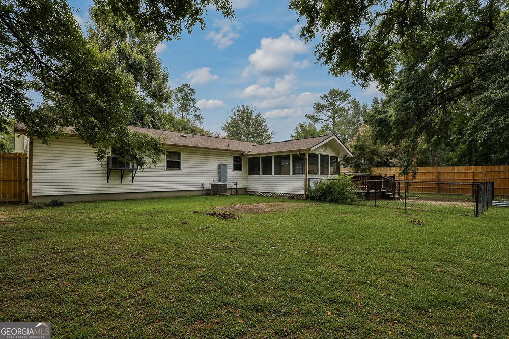 227 Shuman DR Statesboro, GA 30458