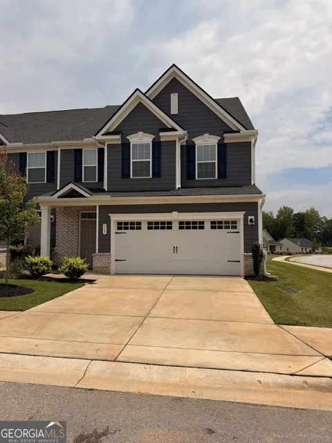513 Ellwood LN
