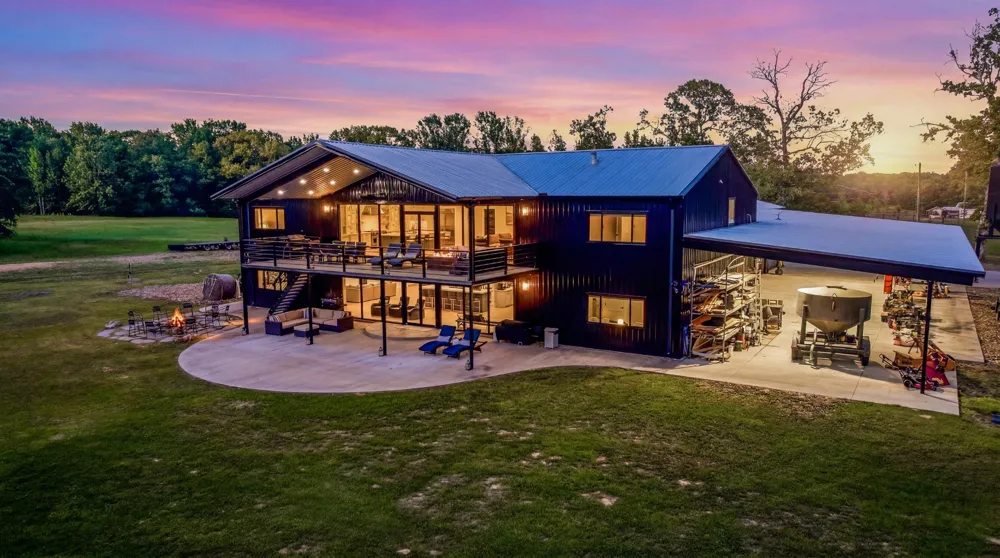 8324 Fm 44 E Simms, TX 75574