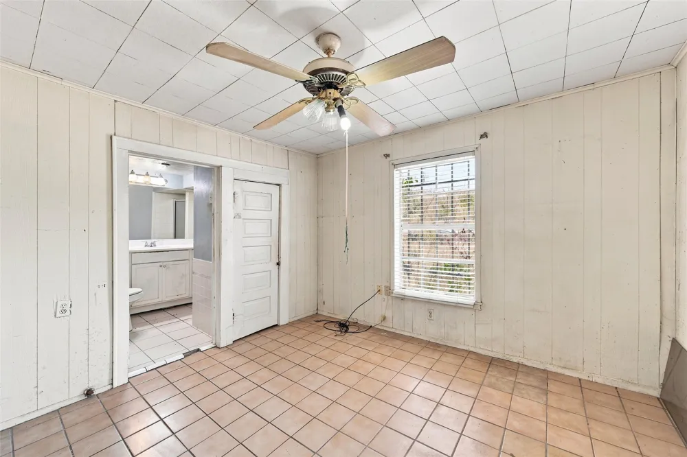 1320 S 26th Street Waco, TX 76706