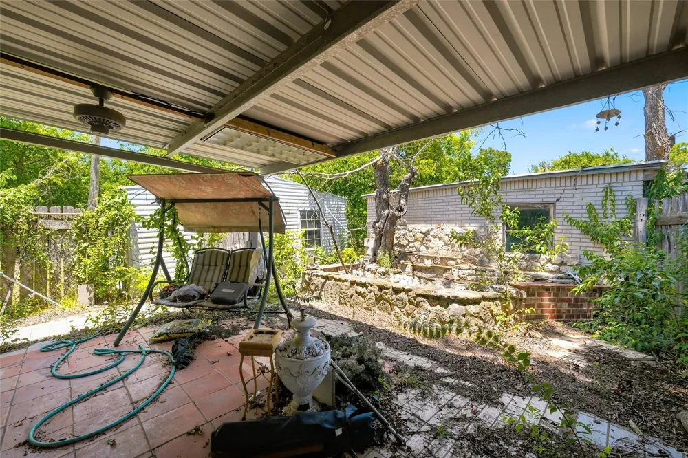 1320 S 26th Street Waco, TX 76706